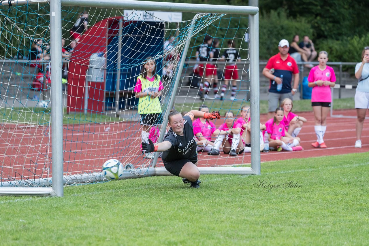 Bild 260 - Loewinnen Cup